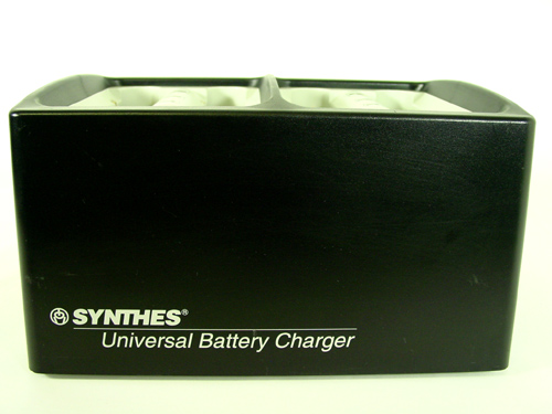 Synthes 530.601 Universal Battery Charger