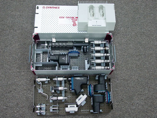 Synthes Small Battery Drive System with Charger